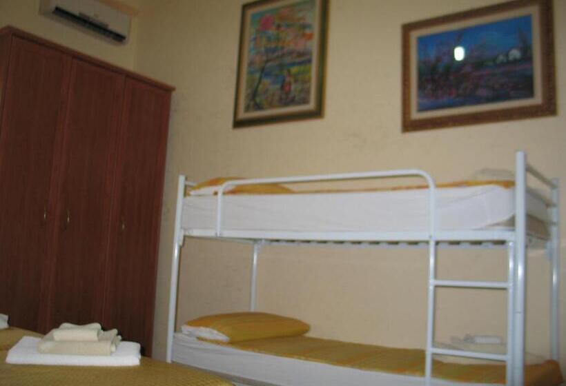 침실 3개 아파트, Bed & Breakfast Minu