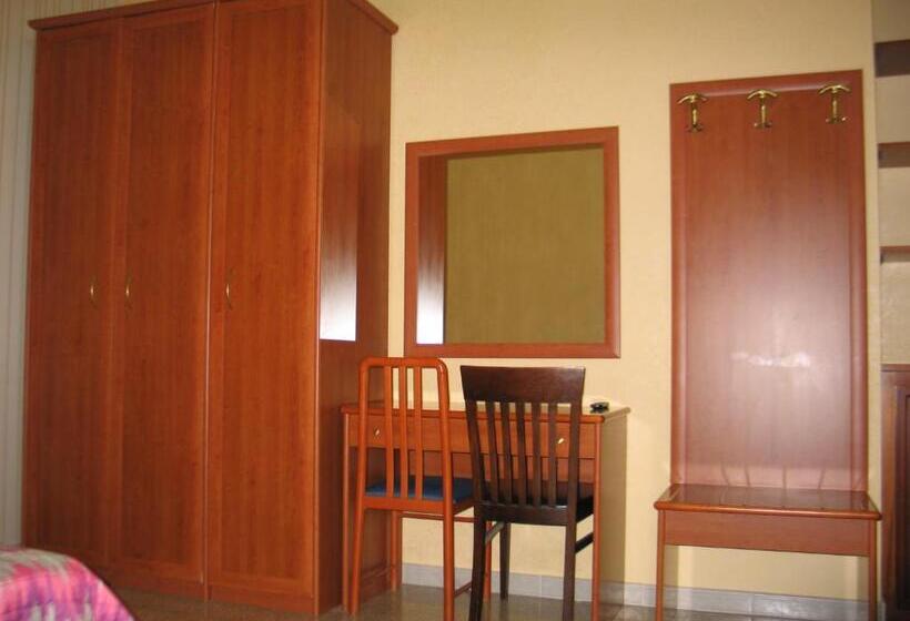 Апартаменты 3 Спальни, Bed & Breakfast Minu