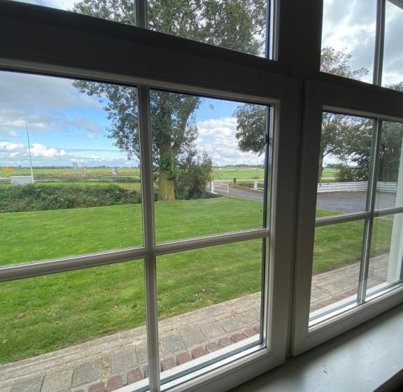 חדר סטנדרט נוף לגינה, Bed & Breakfast Ytsma State