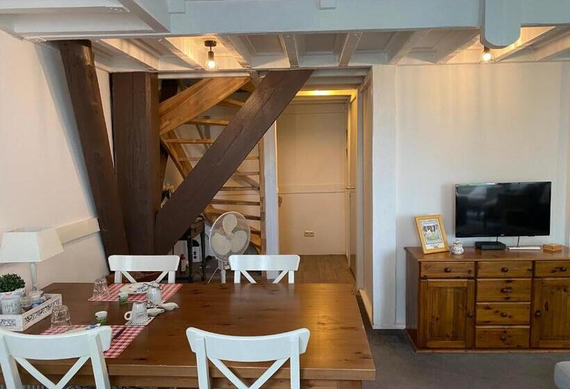 דירת חדר, Bed & Breakfast Ytsma State