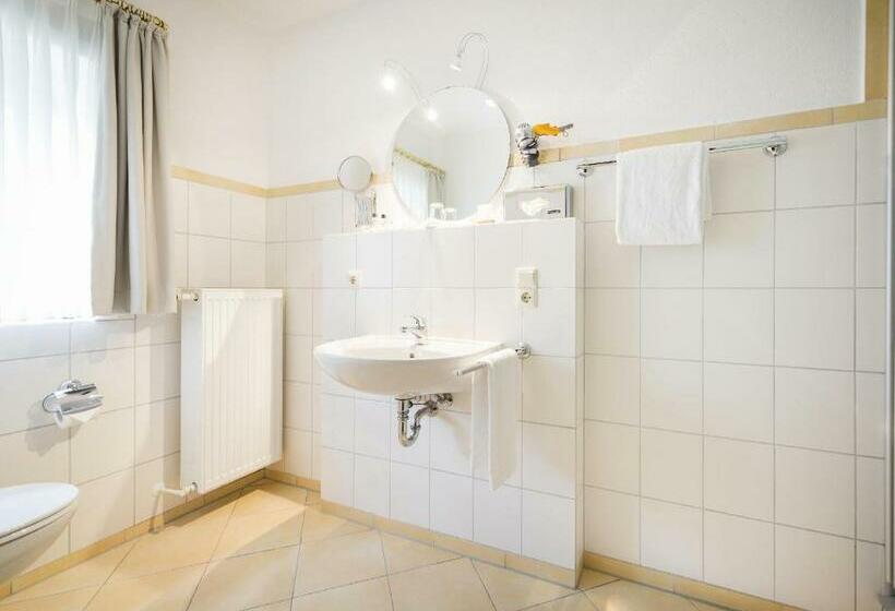 标准间, Altes Landhaus Buddenberg