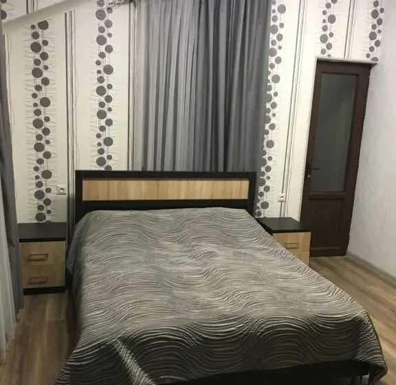 バルコニー付きスタンダードルーム, Guesthouse Chambarak