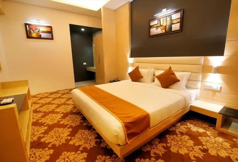 Camera Standard Letto King, Imperial Heights