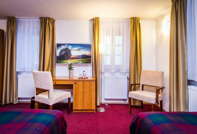 标准间, Jizerka 4