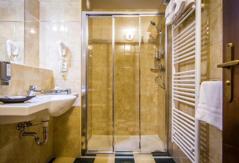 豪华房间, Jizerka 4