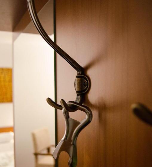 家庭间, Jizerka 4