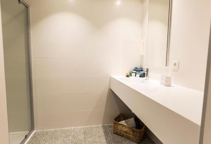 适合残疾人士使用的带超级大床的标准间, Let S Meet Elewijt