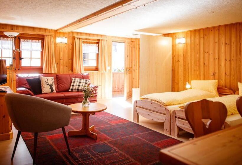 סוויטת ג'וניור, Nufenen