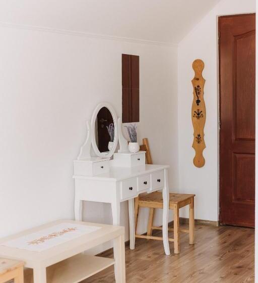 スタンダードルーム, Pensiune Agroturistica Hanna