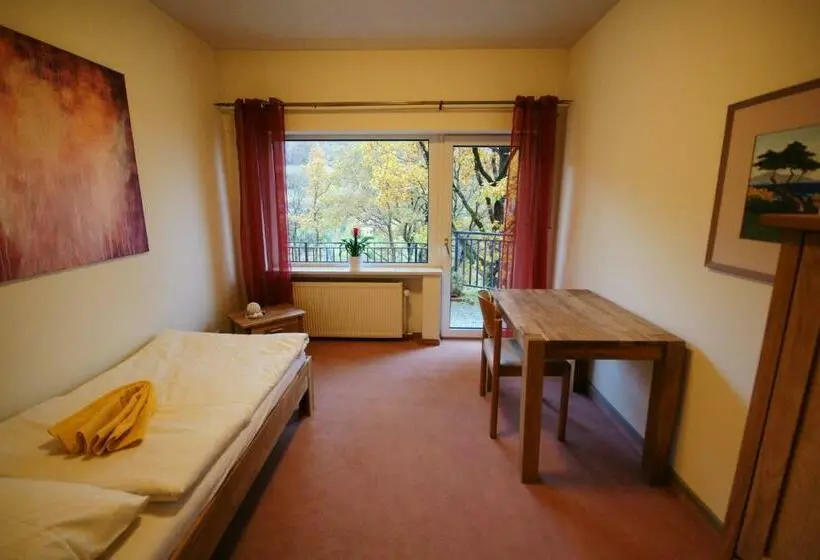 スタンダードシングルルーム, Seminarhaus Am Liebfrauenberg