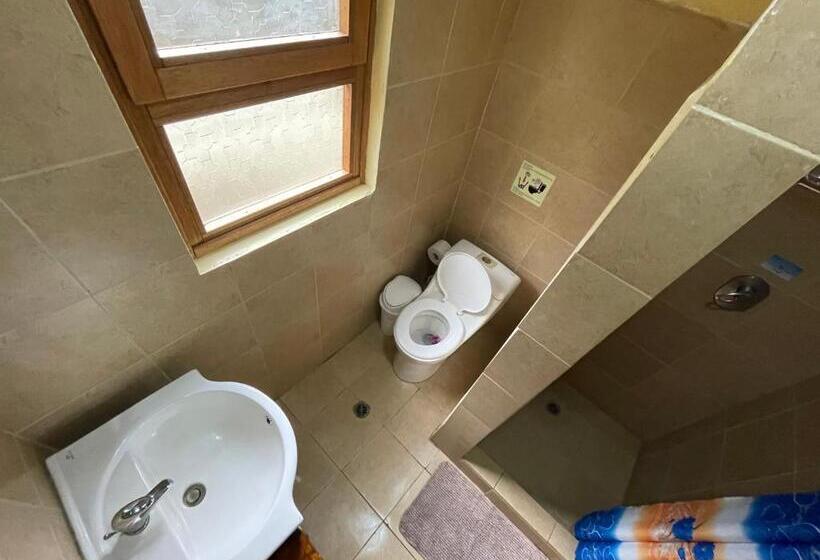 패밀리 방갈로, Turismo Comunitario La Esperanza