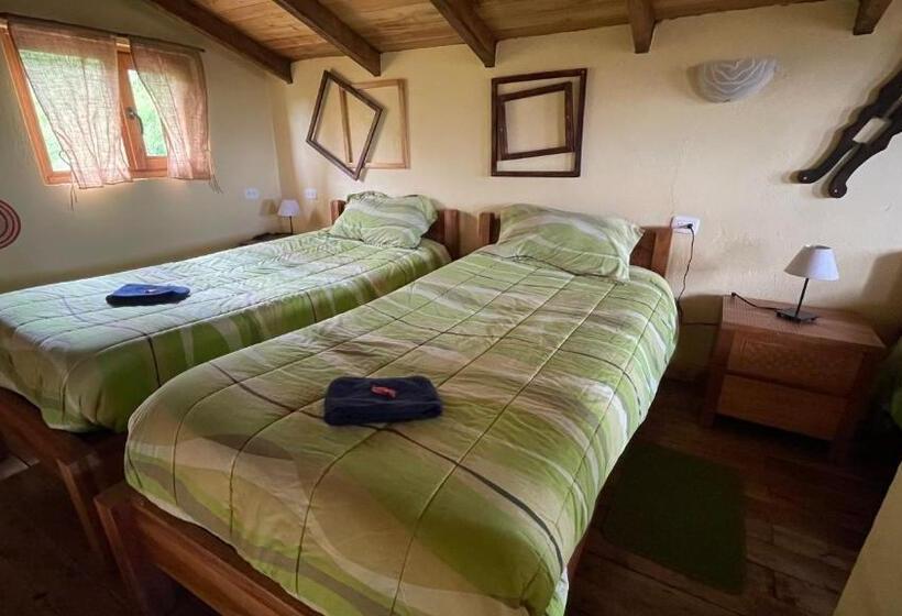 패밀리 방갈로, Turismo Comunitario La Esperanza