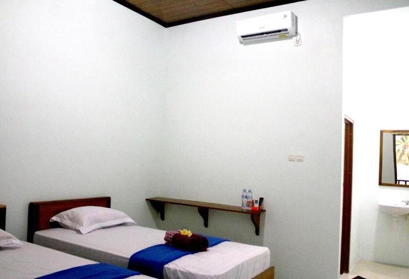 Номер Deluxe, Arrys Watukarung Surfcamp