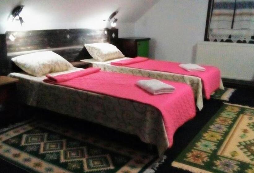 Четырехместный Номер Стандарт, Casa Lia