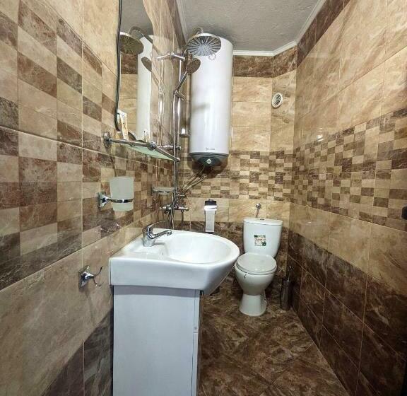 Семейное Студио, Guest House Perla