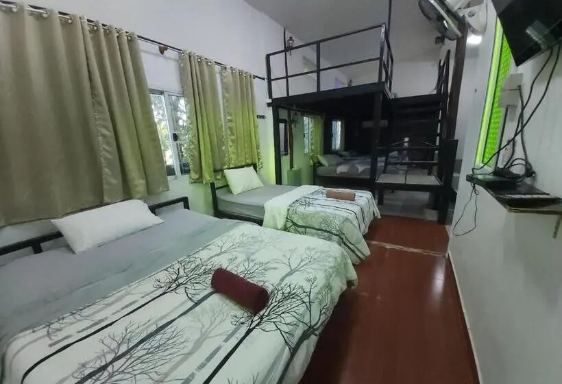 ファミリールーム, Sawan Srang Nang Kaew