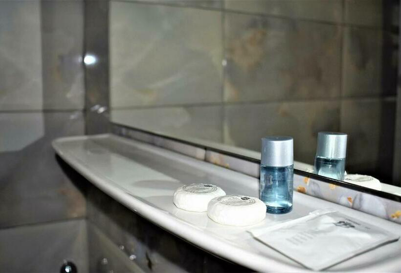 חדר סטנדרט, Pensiunea Alexandra