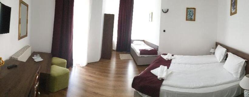 マウンテンビューファミリールーム, Pensiunea Mayumi Moneasa