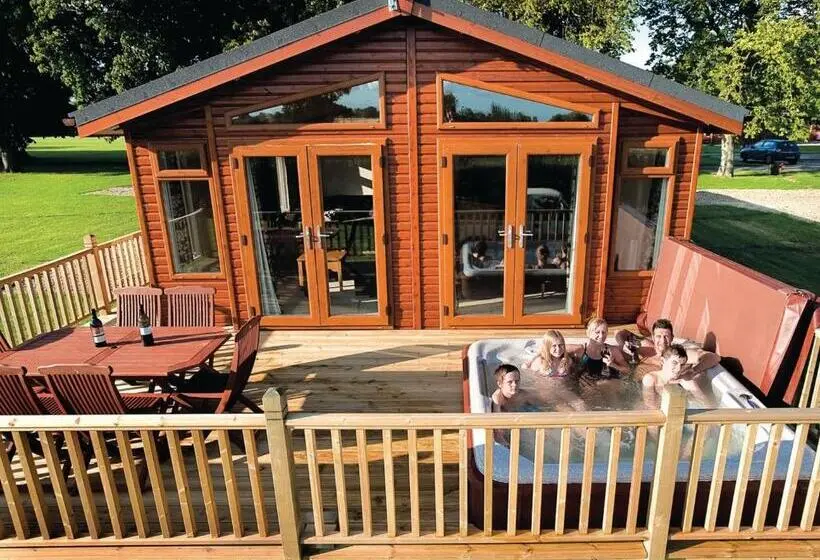 ２ベッドルームアパートメント, Athelington Hall Farm Lodges