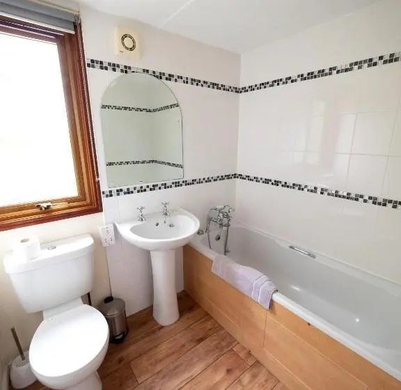 ２ベッドルームハウス, Athelington Hall Farm Lodges