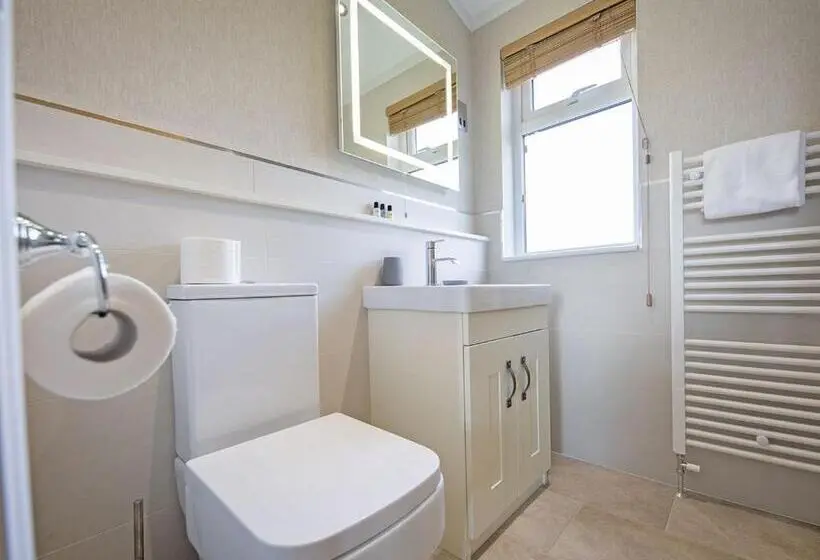 ３ベッドルームハウス, Athelington Hall Farm Lodges