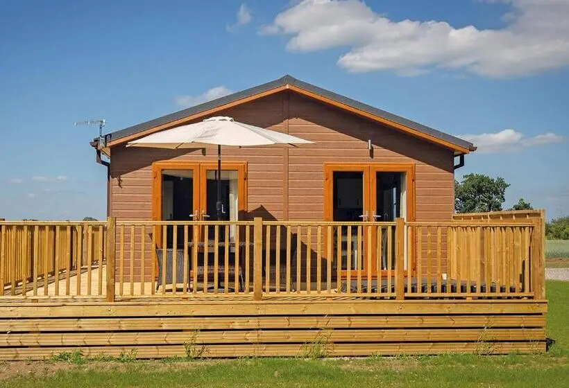 １ベッドルームハウス, Athelington Hall Farm Lodges