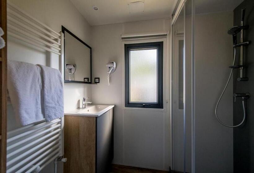 Студия Стандарт, Vakantiepark Eiland Van Maurik