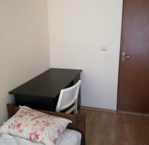 バス共有のスタンダードルーム, Sepcoserv