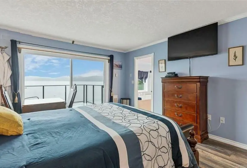 オーシャンビューデラックスルームバルコニー付き, The Oceanfront Inn On Stephens Bay