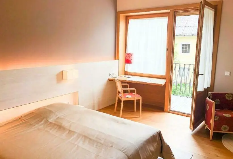 1 Bedroom Apartment with Balcony, Die Schmiede