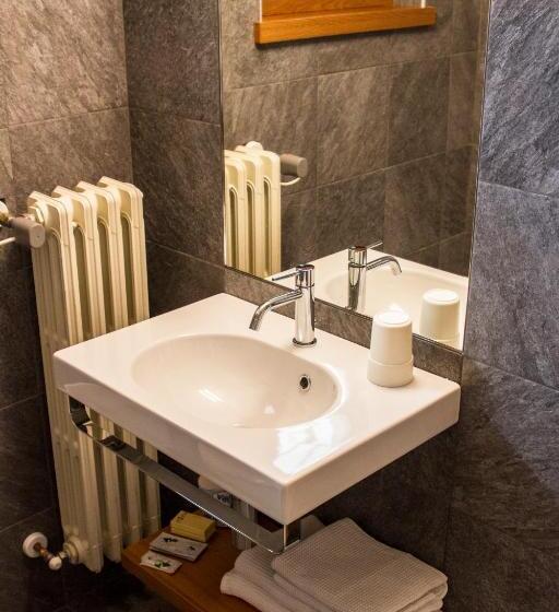 חדר דלוקס, Albergo Ristorante Cuccini