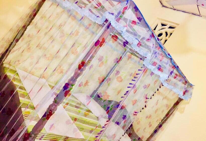 Номер Стандарт, Rathnapriya Oasis