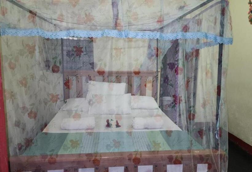 Номер Стандарт, Rathnapriya Oasis