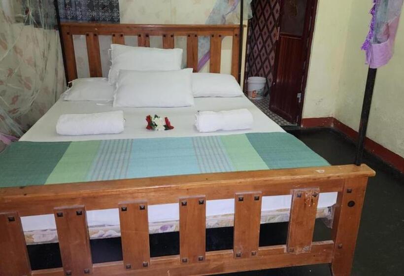 Номер Стандарт, Rathnapriya Oasis