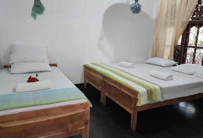 Семейный Номер, Rathnapriya Oasis