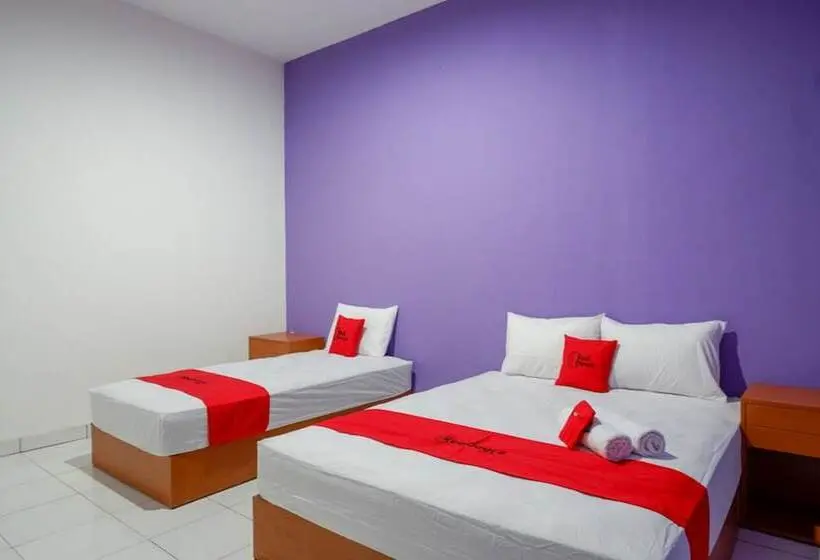 ファミリールーム, Reddoorz Near Alun Alun Kaliwungu Kendal