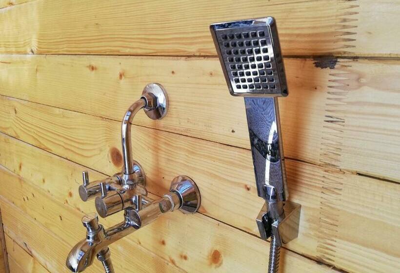 بنجلو ديلوكس, Red Crab Eco Resorts