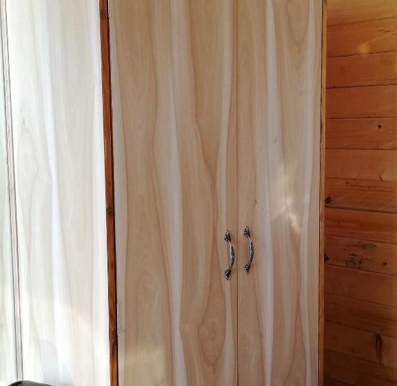 بنجلو قياسى مطل على البحر, Red Crab Eco Resorts