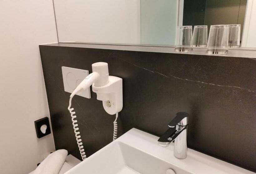 스탠다드 스튜디오, Saminapark Apart