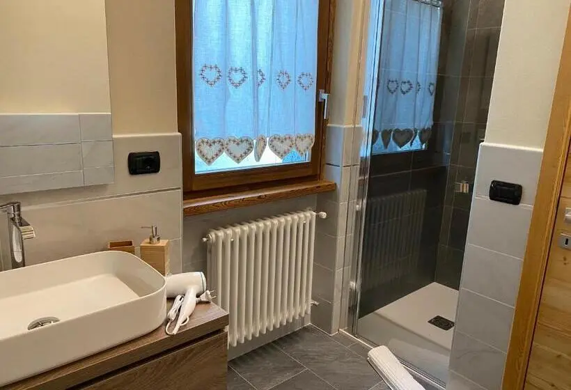 スタンダードルーム, B&b Torri Di Veglia