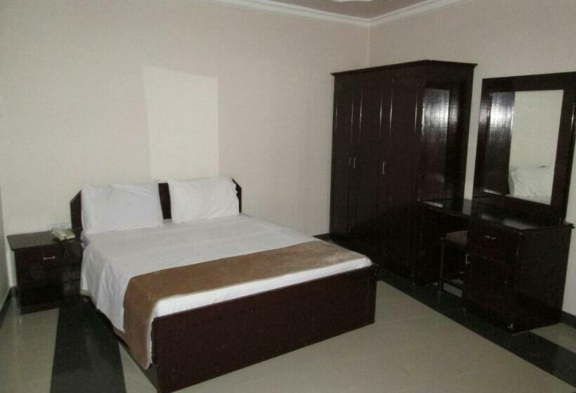 غرفة قياسية رباعية حمام مشترك, Al Meshan