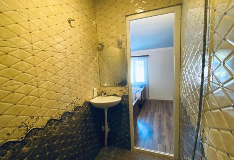 Номер Стандарт, Byurakan Guesthouse & Cottage