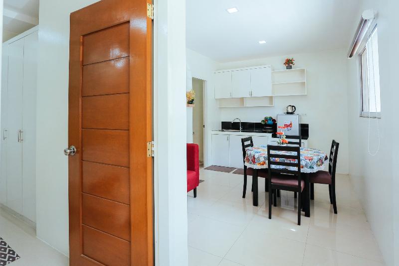 آپارتمان 1 خوابه, Ljenj Apartelle