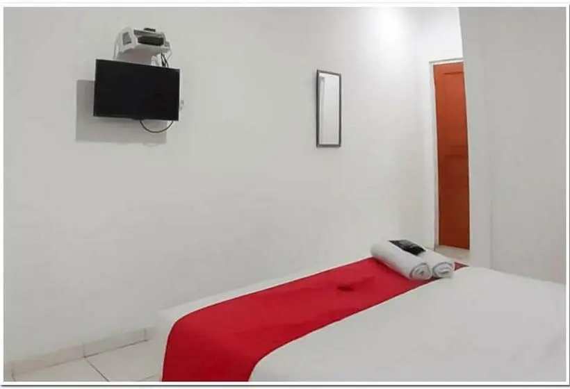 スタンダードルーム, Reddoorz Syariah @ Jl Raya Sukabumi
