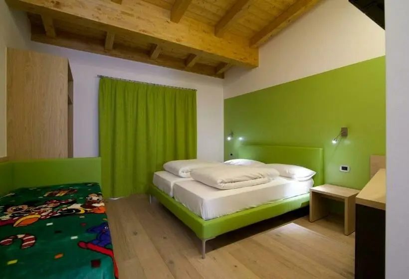 バルコニー付きスタンダードトリプルルーム, Agritur I Colori