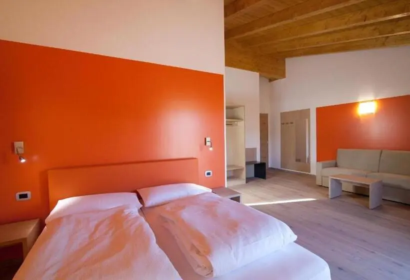 バルコニー付スタンダード４ベッドルーム, Agritur I Colori