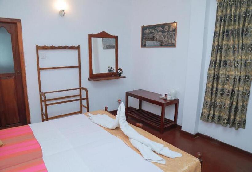 Номер Deluxe с Балконом, Villa 468   Hikkaduwa