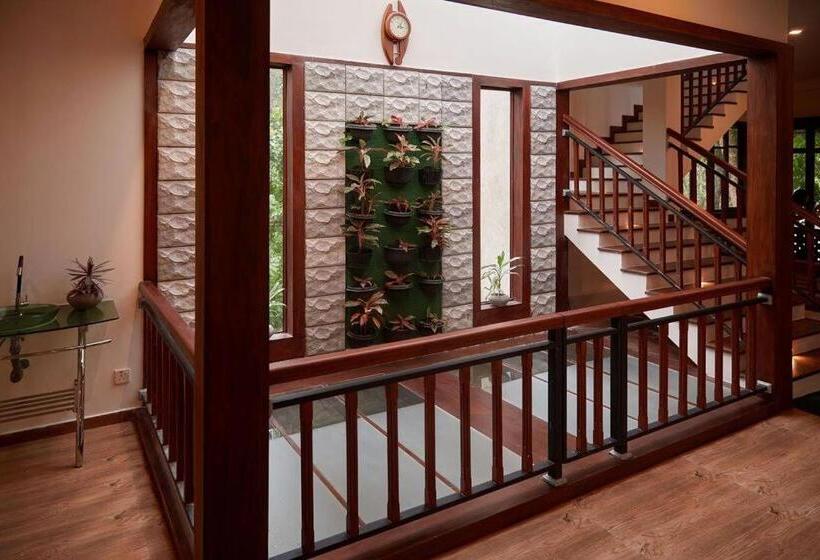 Апартаменты 1 Спальня с Террасой, Green View Homestay