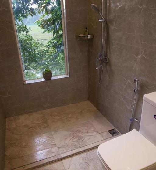 带1个卧室的带阳台的公寓, Green View Homestay