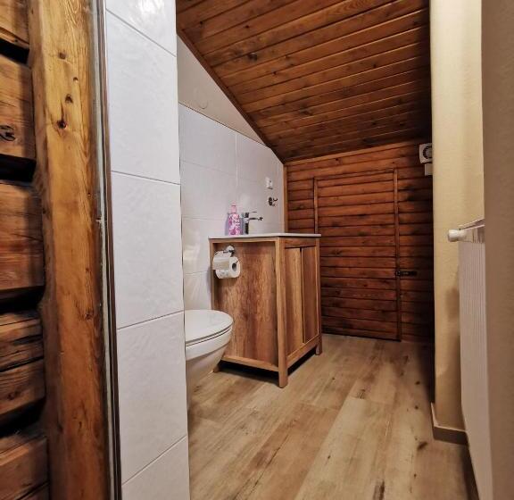 Четырехместный Номер Стандарт, Chalupa U Kohoutů